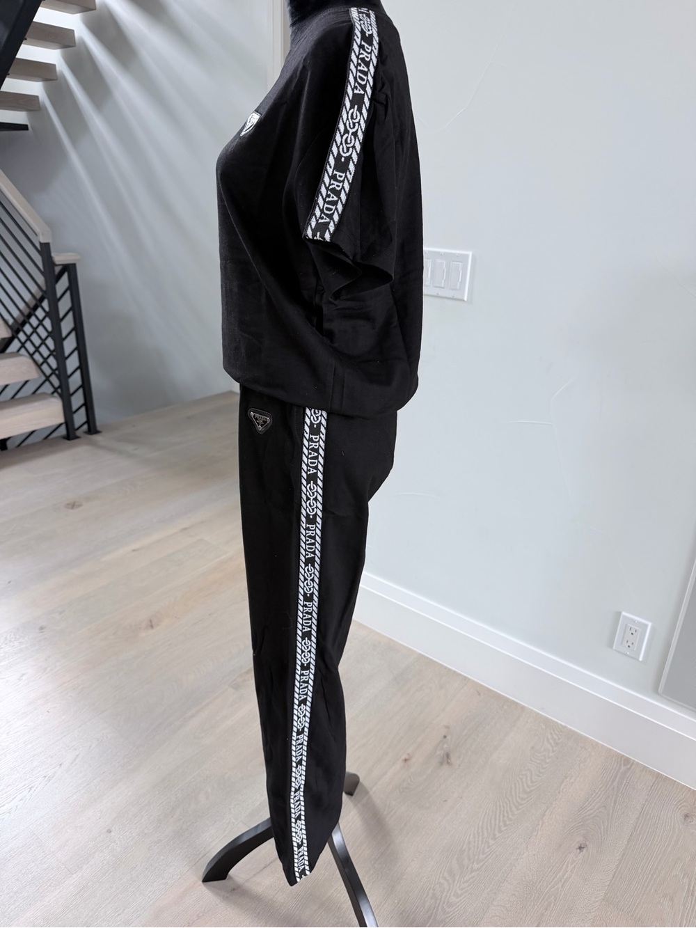 Black Wide-Leg Pants and matching Tee Set size S - Picture 4 of 11
